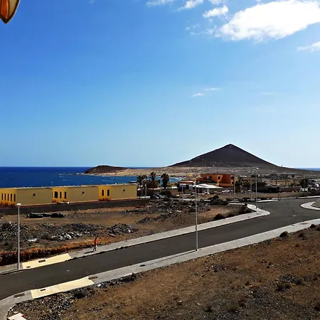Tolle In Mit Grill El Medano (Tenerife)